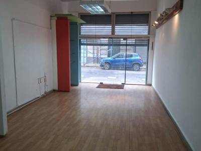Piedras esq ituzaingo, 33 m2, oportunidad!!