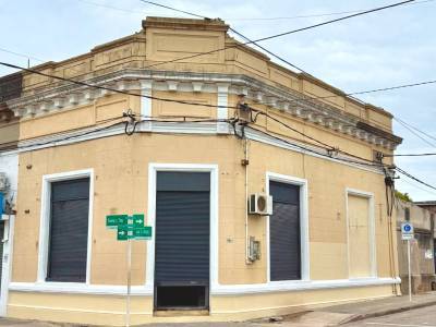 Alquiler local comercial 137 m&sup2; canelones