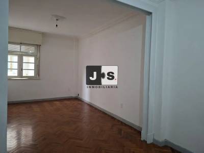 Alquilo apartamento 3 dormitorios 2 ba&ntilde;os cord&oacute;n