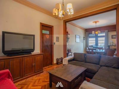 Venta apartamento 3 dormitorios al frente cordon