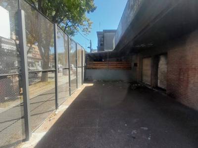 Local comercial en alquiler &ndash; p&eacute;rez castellanos