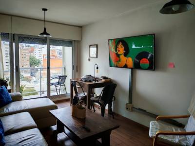 Alquiler | apartamento de 2 dormitorios con garaje | pocitos | pr&oacute;ximo a 26 de marzo