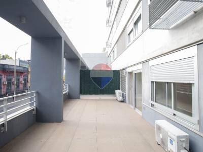 VENTA APARTAMENTO 2 DORMITORIOS COCHERA CORDON