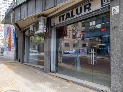 LOCAL COMERCIAL EN ALQUILER &ndash; CENTRO